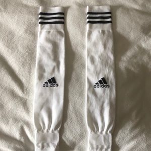 Adidas calf sick (not full sock) large